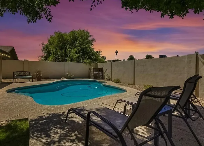Сasa de vacaciones Remodel W Sparkling Pool&game Tempe
