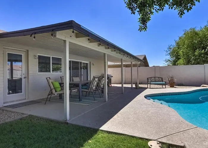 Сasa de vacaciones Remodel W Sparkling Pool&game Tempe
